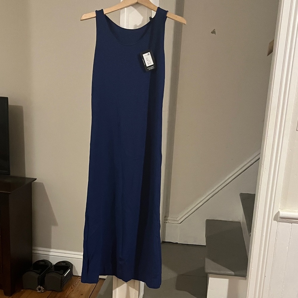 Chic Navy Sleeveless Maxi Dress